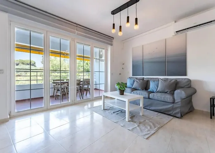 Cyv - Sea, Sun And Pool Combined Apartman *