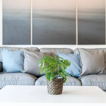 Cyv - Sea, Sun And Pool Combined Apartment *