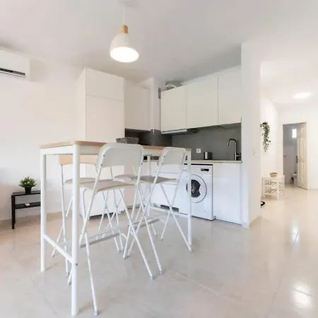 Cyv - Sea, Sun And Pool Combined