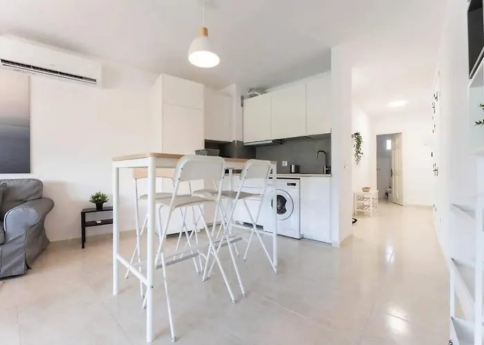 Cyv - Sea, Sun And Pool Combined