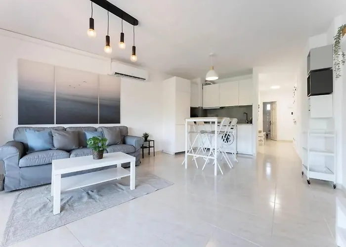 Cyv - Sea, Sun And Pool Combined Apartment Marbella